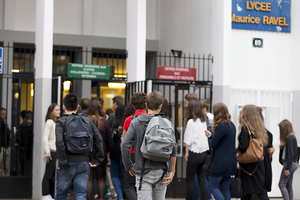 Le lycée Maurice Ravel à Paris.  (KENZO TRIBOUILLARD/AFP via Getty Images)