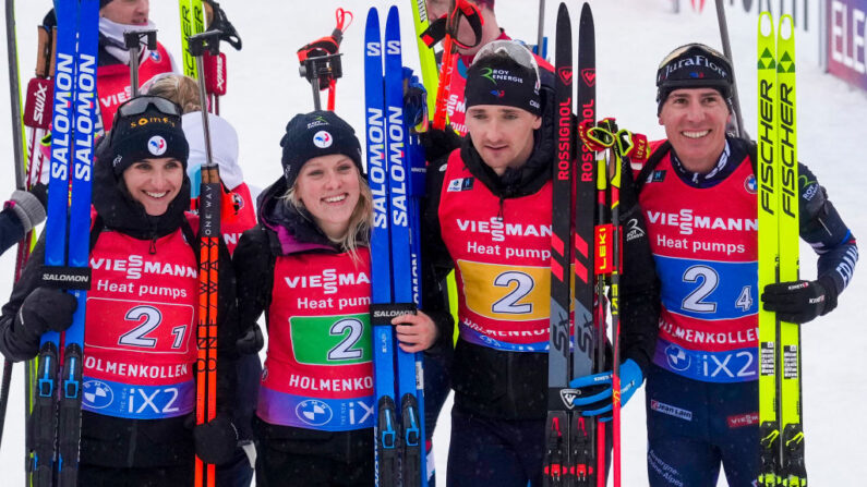 L'équipe de France, lancée par Julia Simon, a dominé de bout en bout le relais mixte dimanche à Oslo.(Photo : JAVAD PARSA/NTB/AFP via Getty Images)