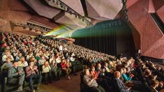 Le PCC a tenté à deux reprises d’annuler Shen Yun à Toruń, mais le public a rempli le théâtre et a adoré Shen Yun