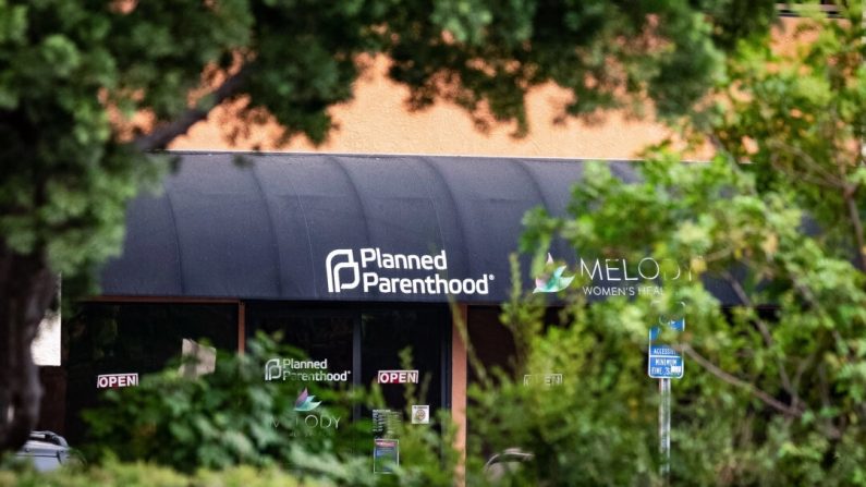 Un établissement de Planned Parenthood à Anaheim, en Californie, le 10 septembre 2020. (John Fredricks/Epoch Times)