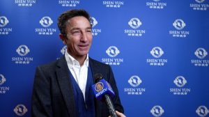 Shen Yun, « c’est un flot d’émotion ! On se sent vraiment transporté dans un autre univers »