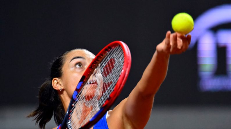 Caroline Garcia, a dû s'arracher, mardi pour franchir le premier tour du tournoi WTA 250 de Rouen (terre battue et en salle) face à l'Italienne Elisabetta Cocciaretto, 55e joueuse mondiale. (Photo : Aurelien Meunier/Getty Images for ITF)