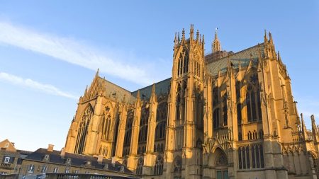 Des adolescents perturbent un concert de Bach dans la cathédrale de Metz en criant « Allah Akbar »