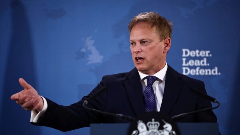 Le ministre britannique de la Défense, Grant Shapps, prononce un discours sur la défense du Royaume-Uni et de ses alliés, à Lancaster House, à Londres, le 15 janvier 2024. (Henry Nicholls/AFP via Getty Images)