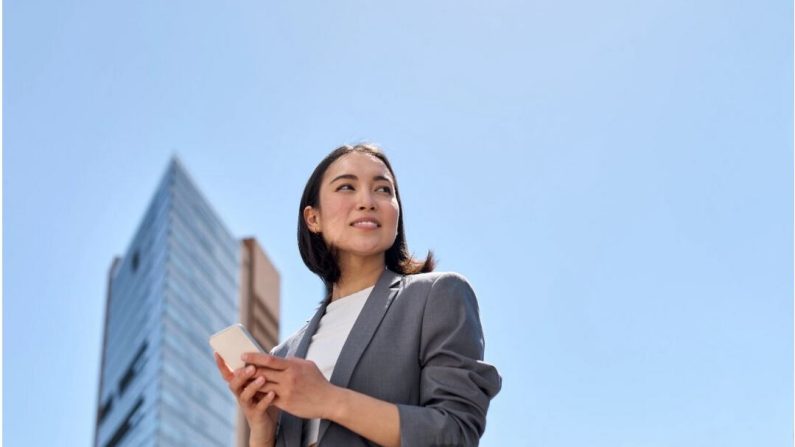 La confiance en soi procure le sentiment d'être bien préparé, de s'adapter et donner le meilleur de nous-mêmes (insta_photos/Shutterstock)