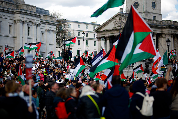 Une manifestation pro-palestinienne à Trafalgar Square, dans le centre de Londres, le 30 mars 2024 (BENJAMIN CREMEL/AFP via Getty Images)