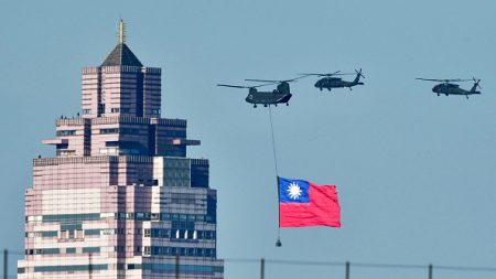 Taïwan : 45 avions chinois détectés autour de l’île, un record