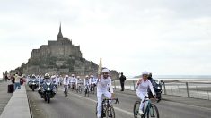 Thomas Pesquet porteur de la flamme olympique au Mont-Saint-Michel