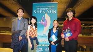 Le message d’espoir, de foi et de tolérance de Shen Yun est formidable selon une spectatrice canadienne