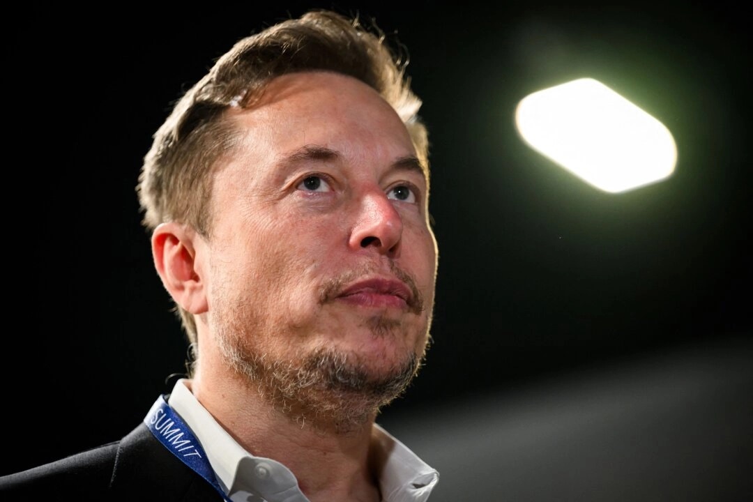 Elon Musk : Les enfants sont "formés" par les réseaux sociaux, les IA cherchant à "maximiser la dopamine" des jeunes