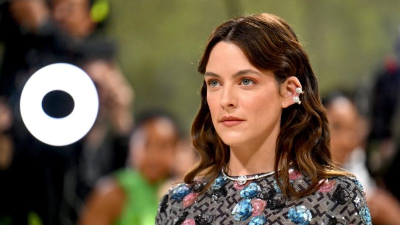 L'actrice Riley Keough arrive au Met Gala 2024 au Metropolitan Museum of Art à New York le 6 mai 2024. (Angela Weiss/AFP via Getty Images)