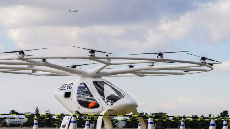 Le taxi volant de la société allemande Volocopter (ANTHONY WALLACE/AFP via Getty Images)