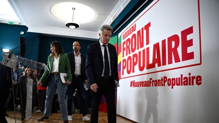 Législatives : en Seine-Saint-Denis, LFI et le PCF divisés présentent chacun leur candidat