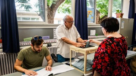 Législatives 2024 : la participation au 1er tour estimée entre 67,5 % et 69,7 %