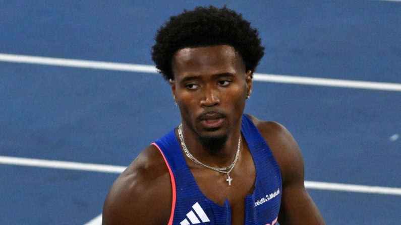 Pablo Matéo a été sacré champion de France du 100 m vendredi à Angers mais ni lui ni aucun autre sprinteur tricolore n'est qualifiable pour les JO à Paris sur la distance reine de l'athlétisme, une première depuis 1932. (Photo : ANDREAS SOLARO/AFP via Getty Images)