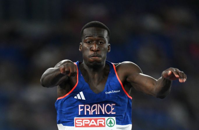 Gogois s'est invité sur la troisième marche du podium européen du triple saut, dès ses premiers championnats internationaux en senior, en pulvérisant son record personnel de plus de cinqunante centimètres, mardi soir à Rome. (Photo : David Ramos/Getty Images)