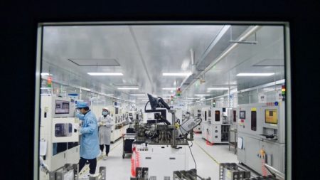 Près de 44 milliards d’euros injectés dans l’industrie chinoise des semi-conducteurs : les experts anticipent un échec