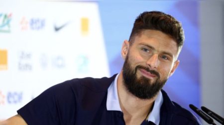 « Ma foi me permet de relativiser » : Olivier Giroud, une carrière remplie de bénédictions