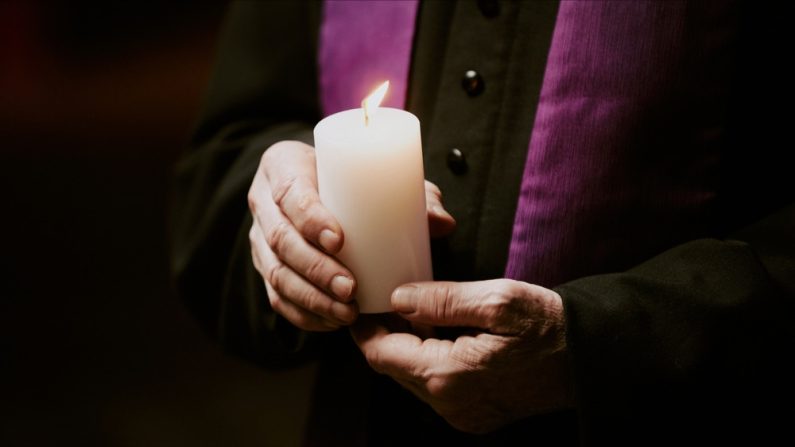 Depuis 19 ans, le père Gabriel Romanelli donne de son temps pour les catholiques de Gaza. (Photo: AnnaStills/Shutterstock)