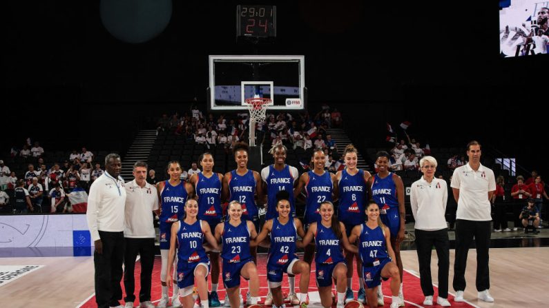 D'abord brouillonne, l'équipe de France s'est réveillée en deuxième période pour s'imposer contre le Japon (75-62) vendredi à Reims lors de son avant-dernier match de préparation aux Jeux olympiques. (Photo : MAXIME GRUSS/AFP via Getty Images)