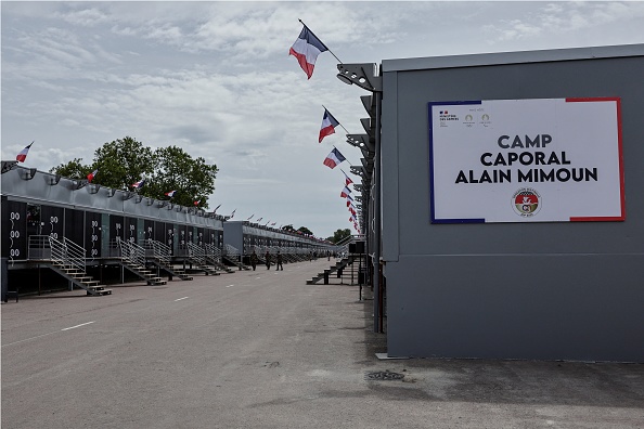 Le camp militaire Alain Mimoun à Paris, le 5 juillet 2024. (Photo STEPHANE DE SAKUTIN/AFP via Getty Images)