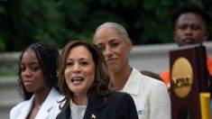 Des démocrates sur la réserve face à la candidature de Kamala Harris qui apparaît en pole position pour remplacer Joe Biden