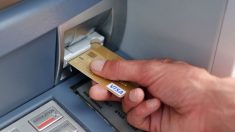 Comment retirer de l’argent au distributeur sans sa carte bancaire