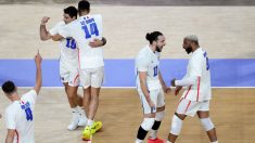 Volley : les Bleus qui visent un rare doublé olympique, balayent le Canada et sont en quart