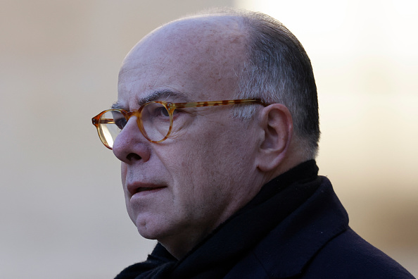 L'ex-Premier ministre socialiste Bernard Cazeneuve. (LUDOVIC MARIN/AFP via Getty Images)