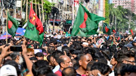 Bangladesh : le gouvernement intérimaire du prix Nobel Yunus devrait prêter serment jeudi