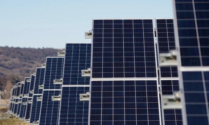 Le plus grand parc solaire d'Australie approuvé pour alimenter Singapour en électricité