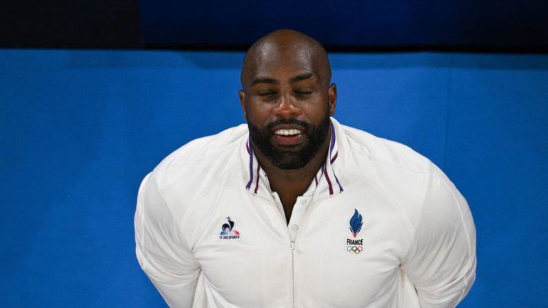 "Fier" de son troisième titre olympique chez les lourds, Teddy Riner s'est réjoui d'être entré dans la légende du judo avec le plus beau palmarès de tous les temps. (Photo : ANTONIN THUILLIER/AFP via Getty Images)