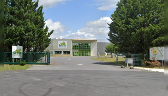 Un incendie s’est déclaré dans l’usine de pop-corn Sphère production, basée à Saint-Genis-de-Saintonge (Charente-Maritime), le 31 juillet 2024. (Capture d'écran Google Maps)