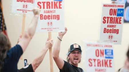 Grève chez Boeing : 33.000 travailleurs américains ont cessé le travail