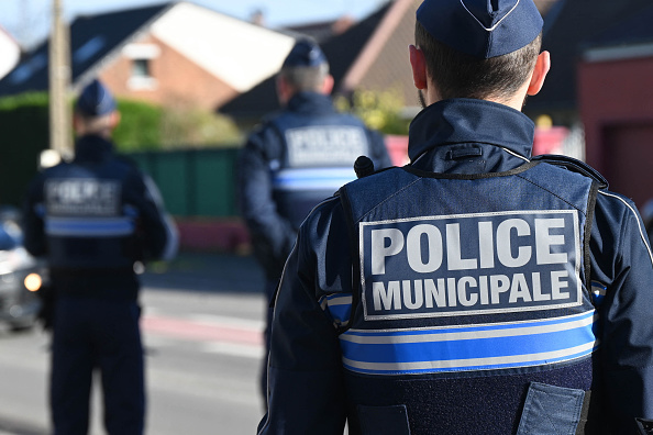 Calvados : un policier municipal renversé par un motard après un refus d’obtempérer à Cabourg