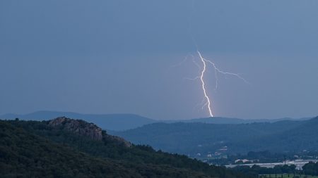 Orages : le Var et les Alpes-Maritimes en vigilance orange mercredi soir