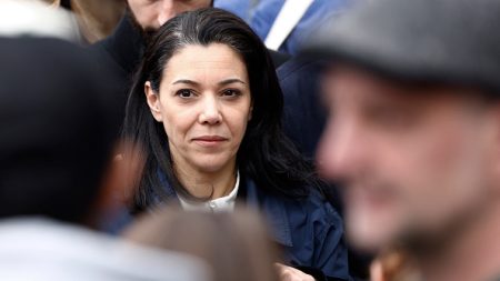 Comptes de campagne LFI 2017 : la députée Sophia Chikirou mise en examen pour escroquerie aggravée