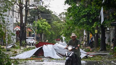 Le super typhon dévastateur Yagi s’abat sur le Vietnam