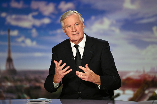 Barnier appelle à travailler dans la "plus grande cohésion", regrettant les projets de censure contre son gouvernement