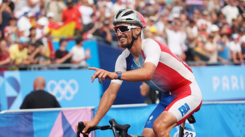 Julian Alaphilippe aborde avec beaucoup de gourmandise les Championnats du monde dimanche à Zurich sur un circuit qu'il "adore" et avec une forme bien meilleure qu'aux JO de Paris. (Photo : Jared C. Tilton/Getty Images)