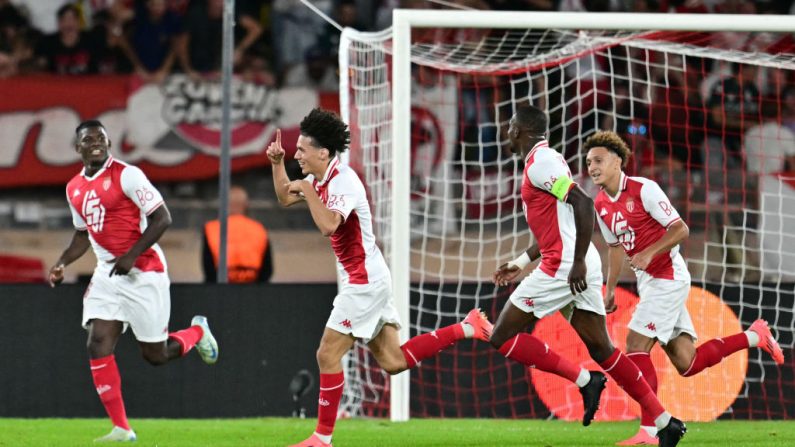 Monaco a superbement débuté sa Ligue des Champions en infligeant jeudi à Barcelone sa première défaite de la saison (2-1), au bout d'un match joué avec ambition. (Photo : MIGUEL MEDINA/AFP via Getty Images)