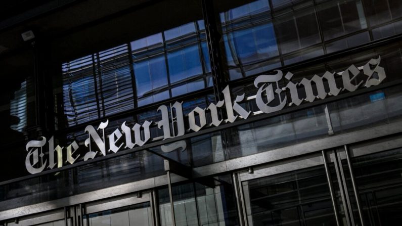 Le bâtiment du New York Times à New York City le 1er février 2022. (Angela Weiss/AFP via Getty Images)