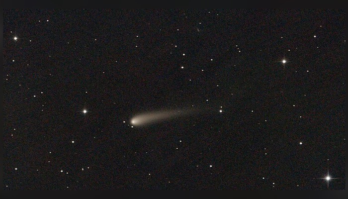 La comète Tsuchinshan-ATLAS, observée grâce à un télescope le 10 juin 2024. (Image : C Messier/Wikimédia)