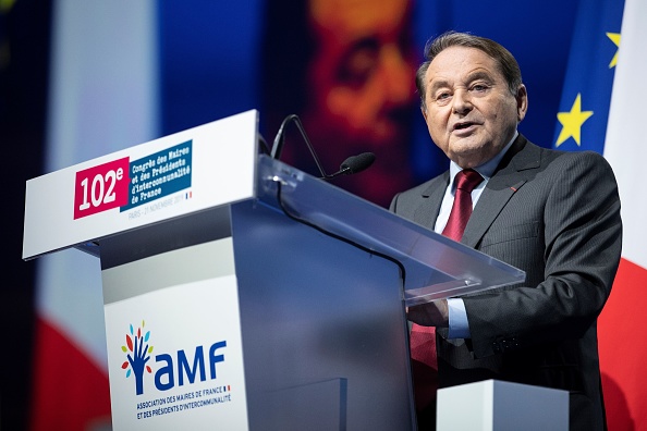 Le vice-président de l'Association des maires de France André Laigne lors du 102e Congrès des maires à la Porte de Versailles à Paris, le 21 novembre 2019. (Photo THOMAS SAMSON/AFP via Getty Images)