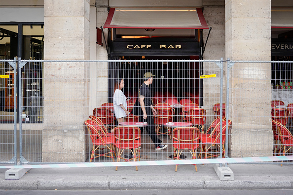 JO Paris 2024 : une baisse du chiffres d'affaires de plus de 20% pour les bars et restaurants