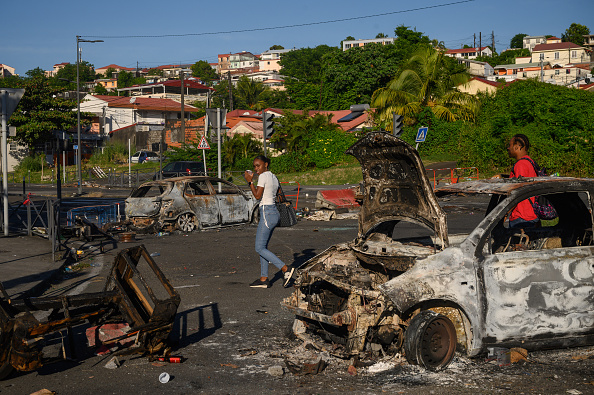 Martinique : pillages et vandalisme perdurent malgré le couvre-feu