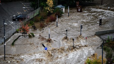 Du « jamais-vu » à Annonay submergée par la « marée » cévenole