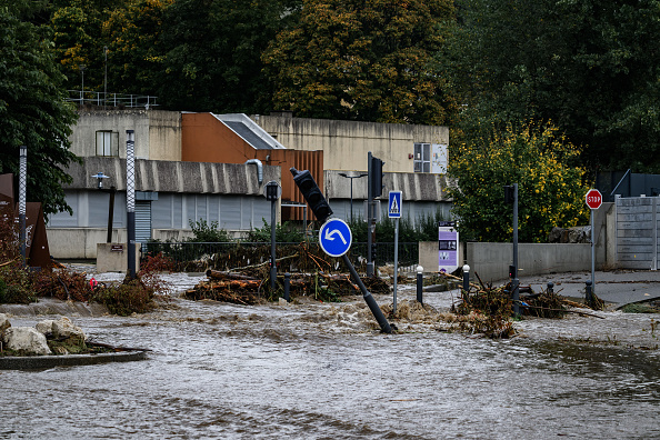 Inondations en Ardèche : une femme de 58 ans se tue en tombant dans un trou formé par les crues