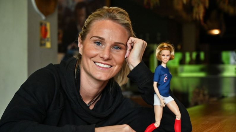 La milieu de terrain et ex-capitaine des Bleues Amandine Henry, 109 sélections (14 buts), a annoncé prendre sa retraite internationale à 35 ans. (Photo : PHILIPPE DESMAZES/AFP via Getty Images)