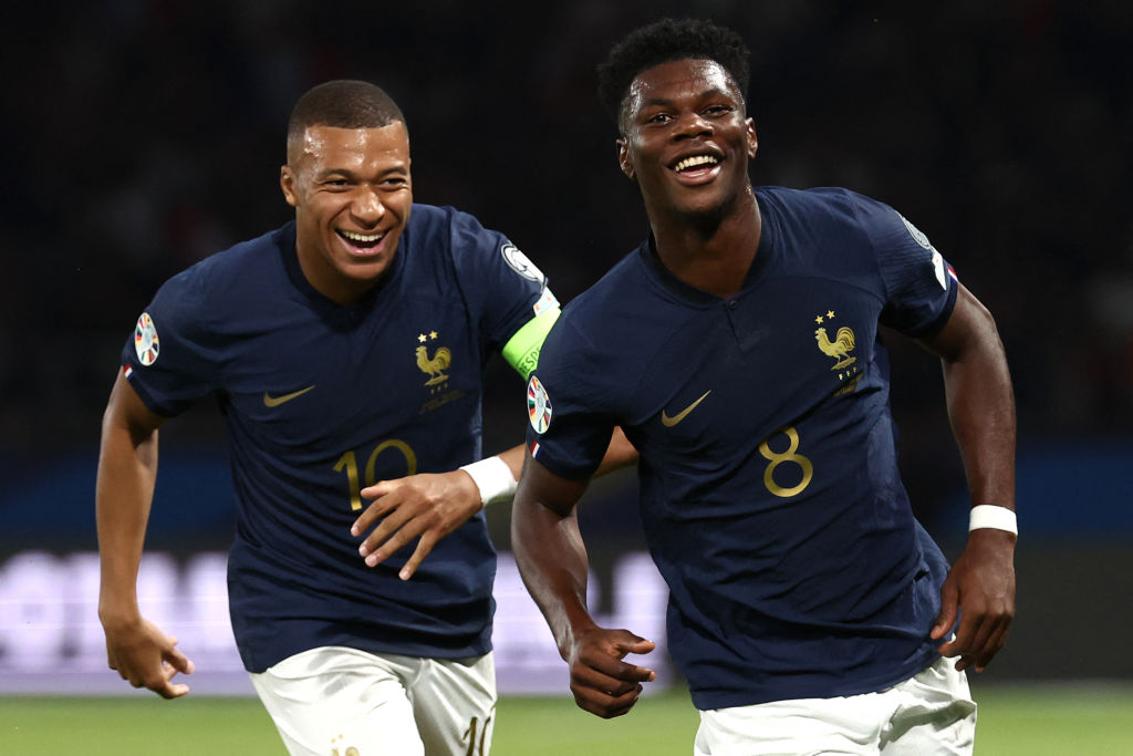 Equipe de France : "On en fait un peu trop" sur le cas Mbappé, estime Tchouaméni